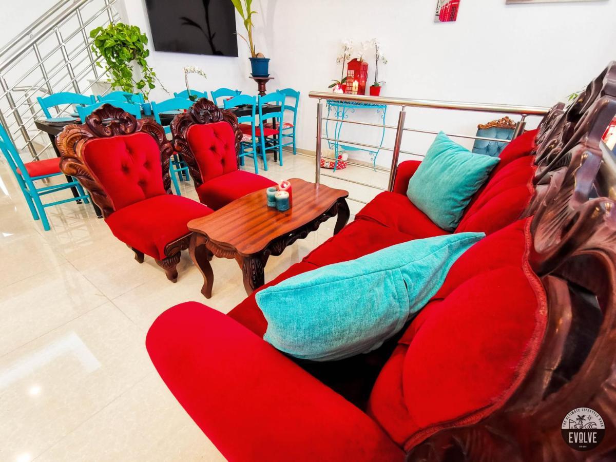 Evolve Coliving Guesthouse سليمة المظهر الخارجي الصورة