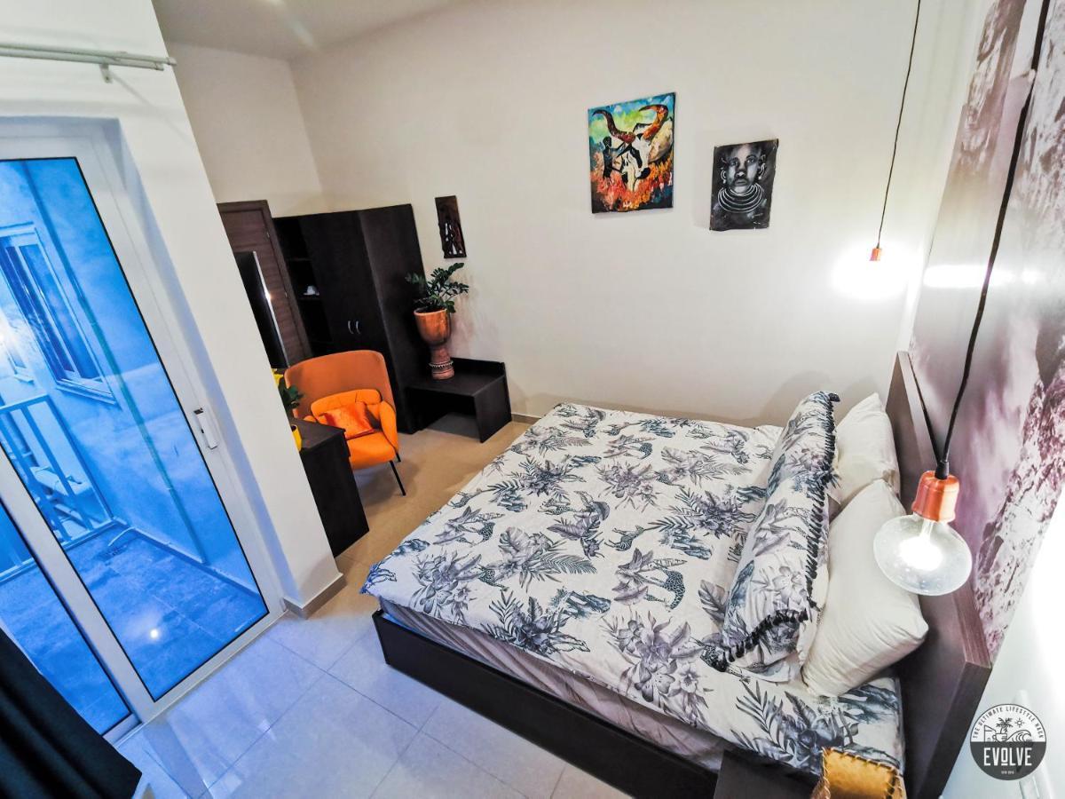 Evolve Coliving Guesthouse سليمة المظهر الخارجي الصورة