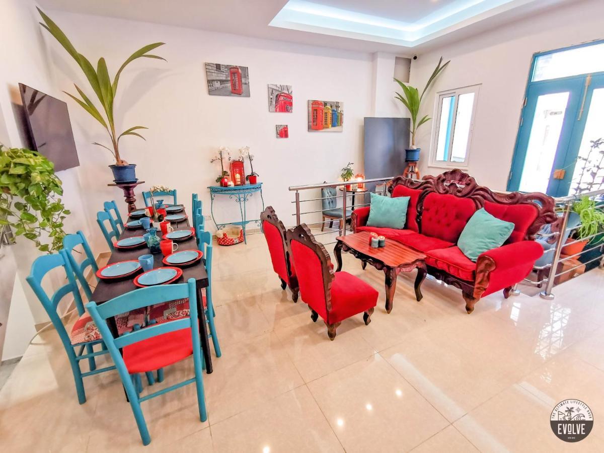 Evolve Coliving Guesthouse سليمة المظهر الخارجي الصورة