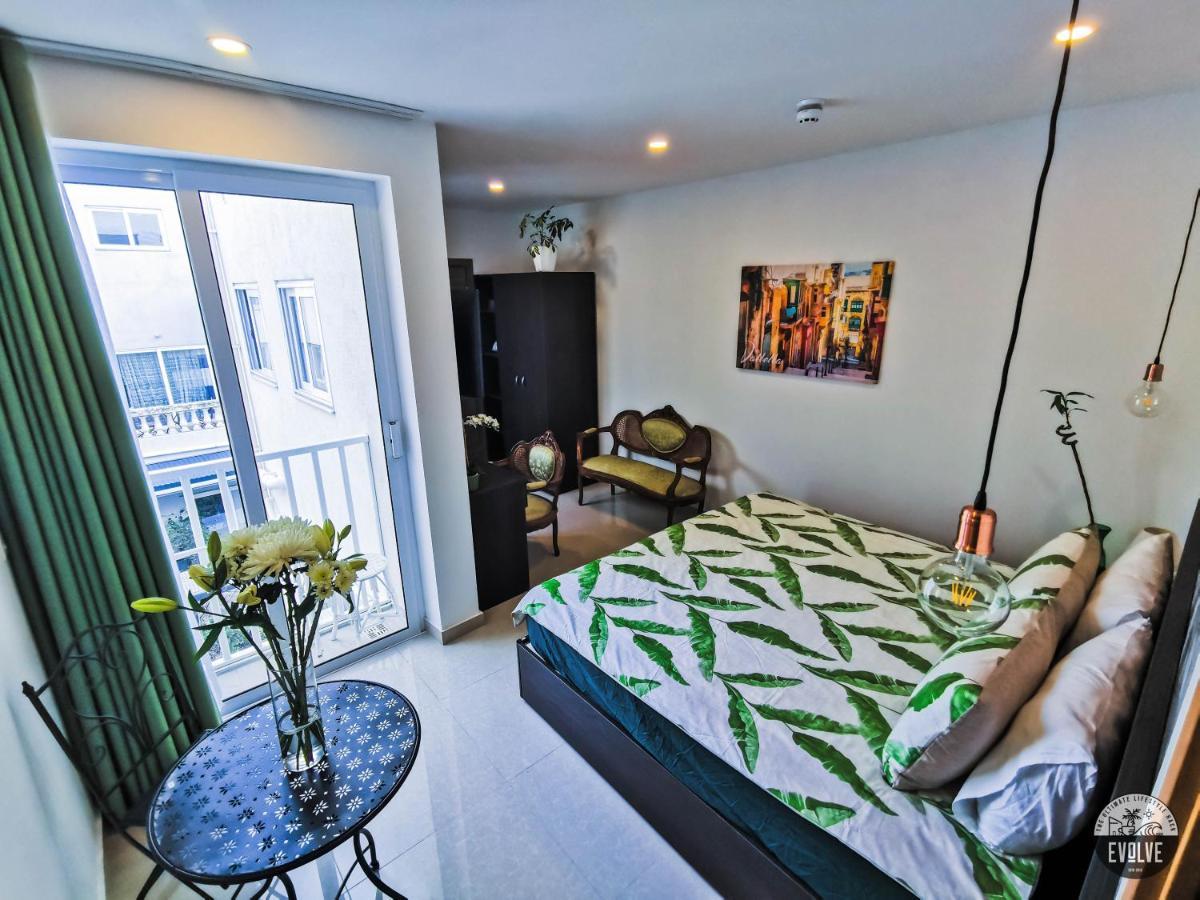 Evolve Coliving Guesthouse سليمة المظهر الخارجي الصورة