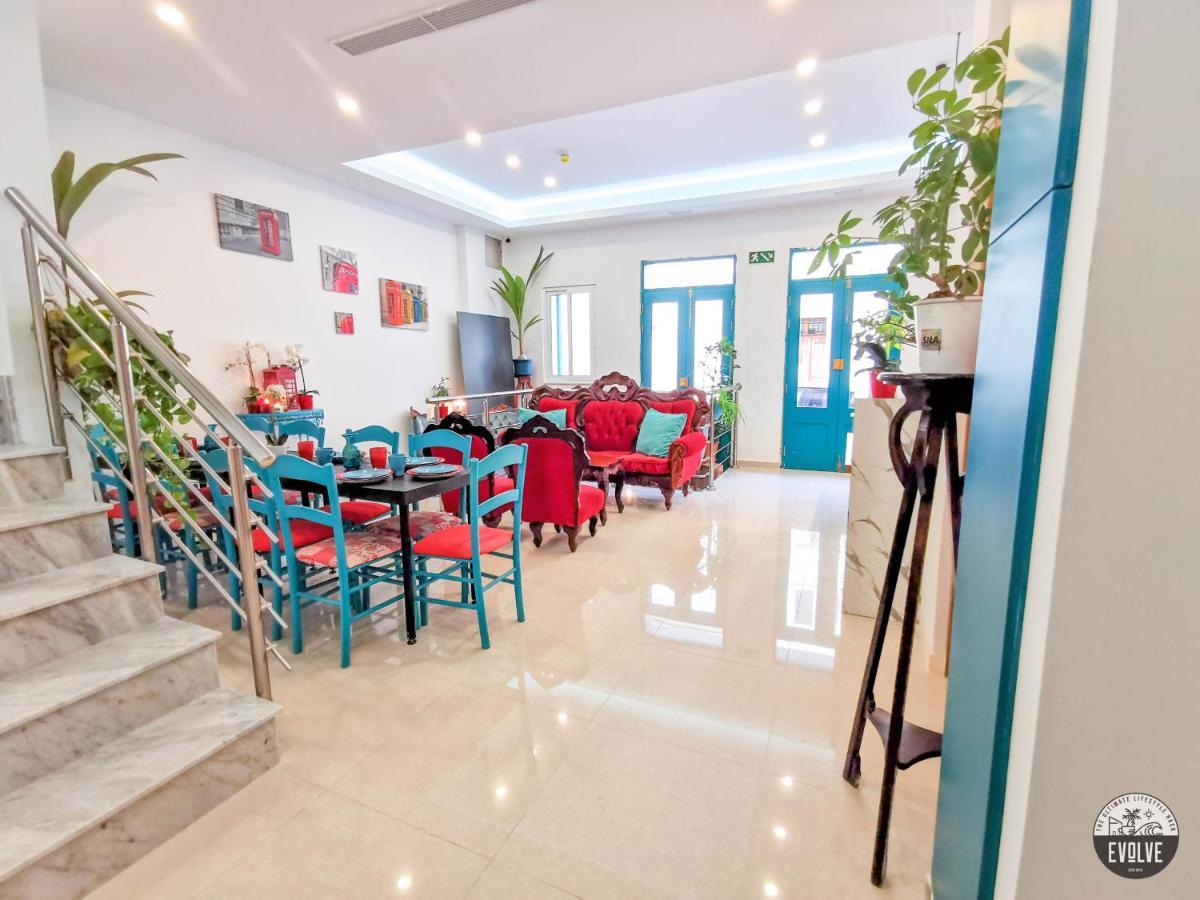Evolve Coliving Guesthouse سليمة المظهر الخارجي الصورة