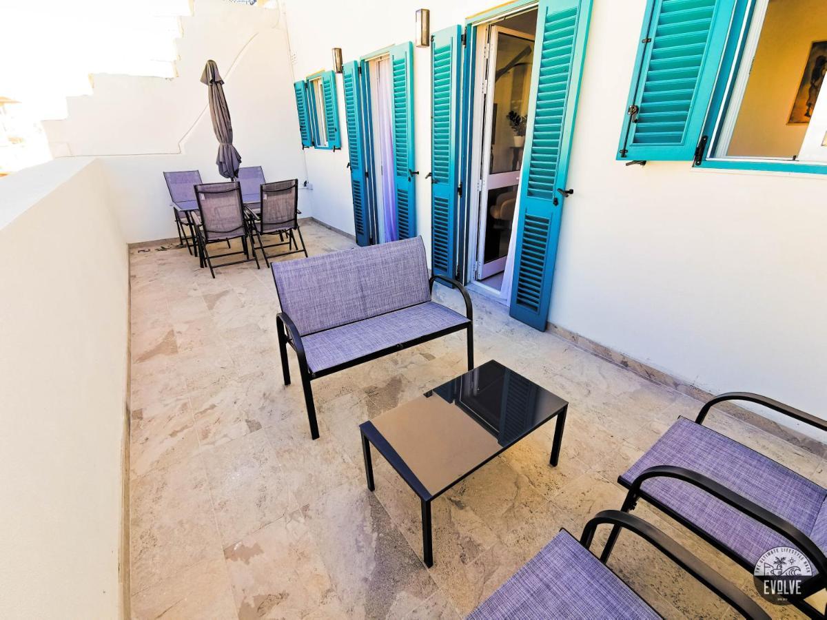 Evolve Coliving Guesthouse سليمة المظهر الخارجي الصورة