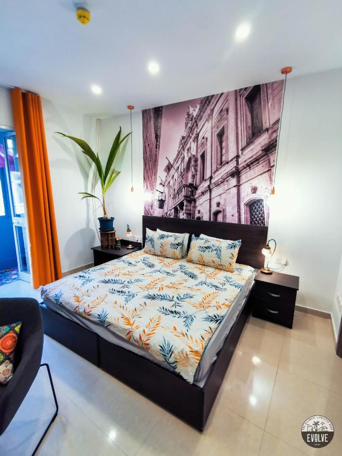 Evolve Coliving Guesthouse سليمة الغرفة الصورة